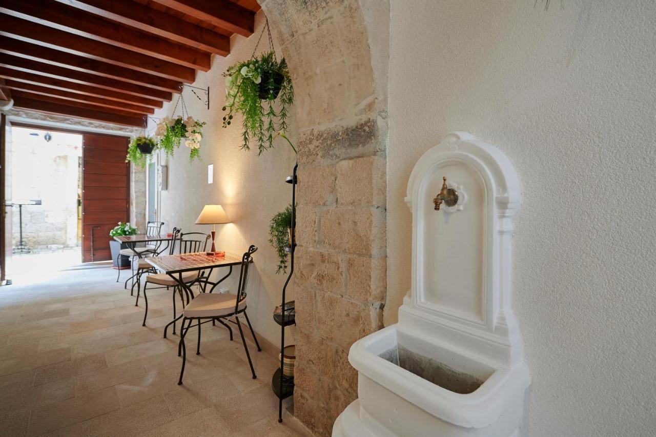 Palace Central Square Trogir Ngoại thất bức ảnh
