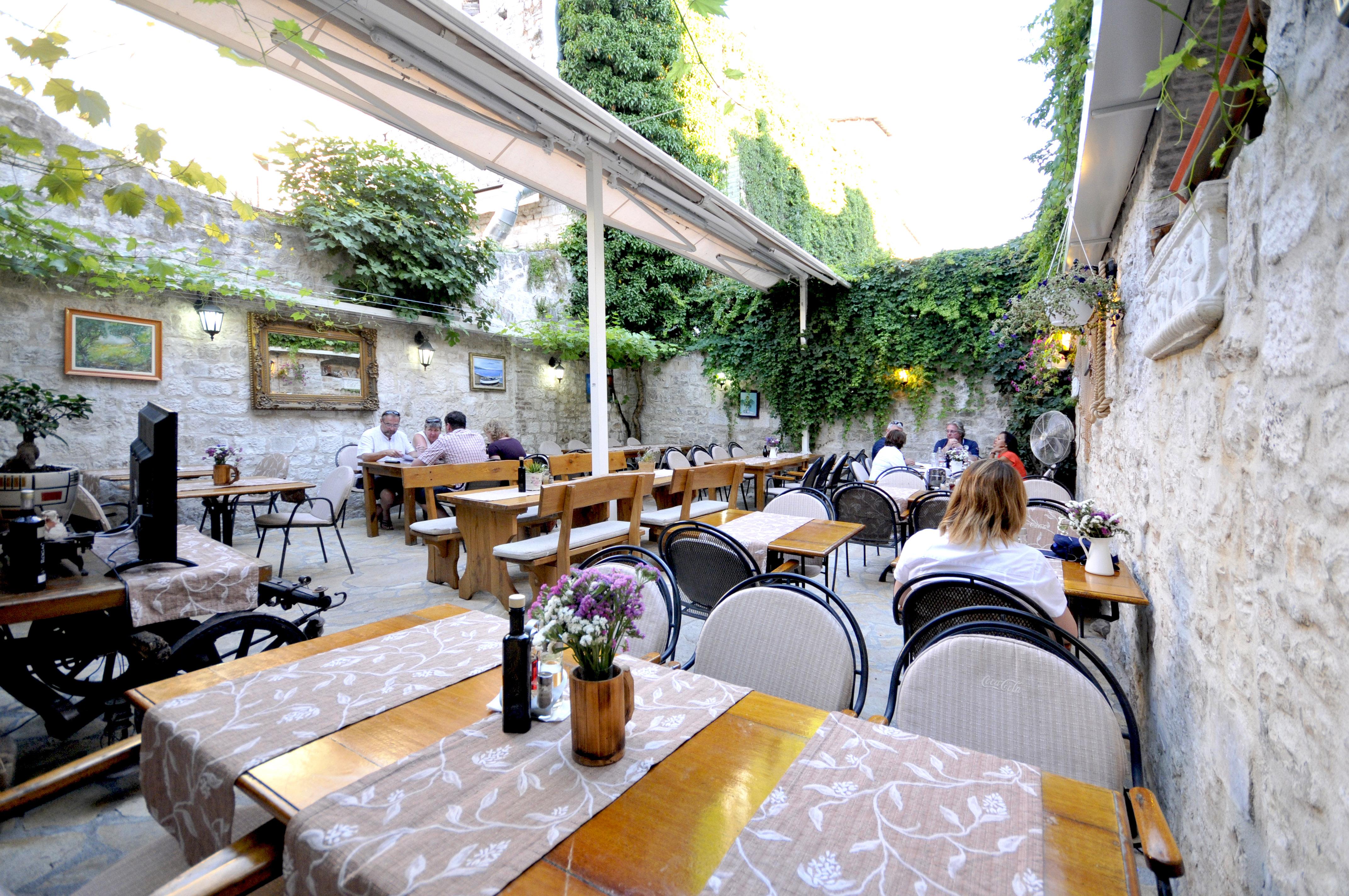 Palace Central Square Trogir Ngoại thất bức ảnh